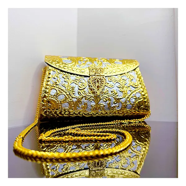 Royal_Metal_Bag